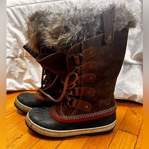 Sorel Black Winter MUST have Fur-Lined Boots